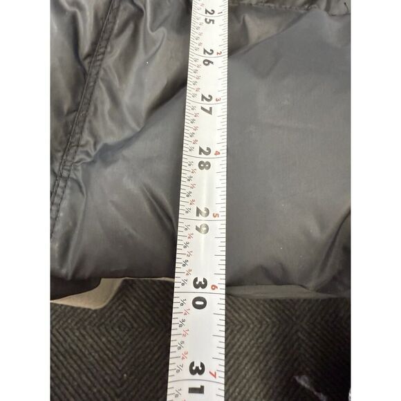 Theory Black Puffer Jacket - Picture 14 of 16